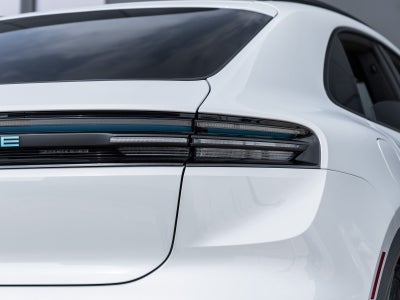 2025 Porsche Macan Electric Macan 4S Electric