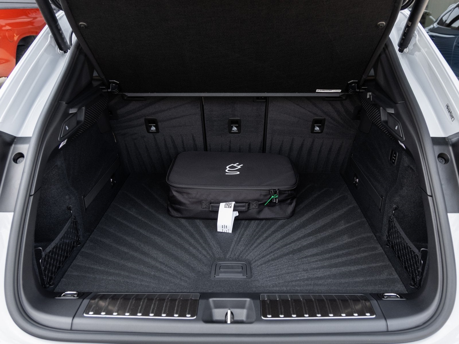 2025 Porsche Macan Electric Macan 4S Electric