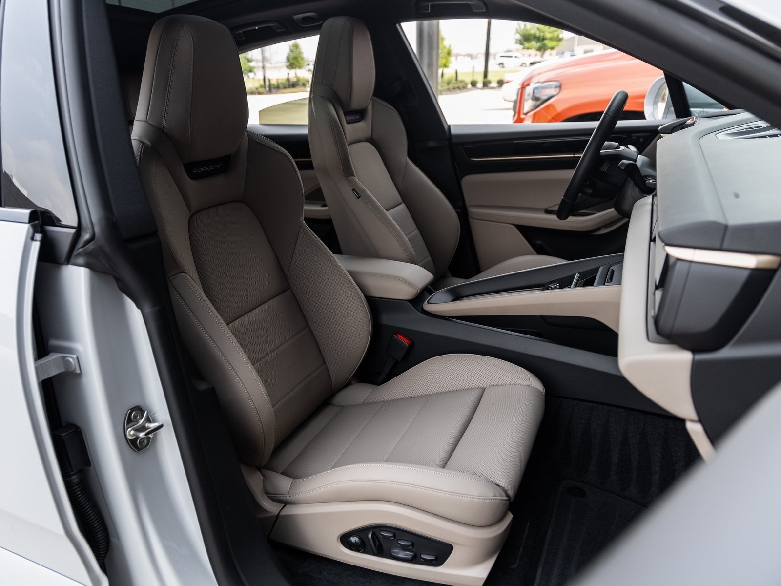 2025 Porsche Macan Electric Macan 4S Electric