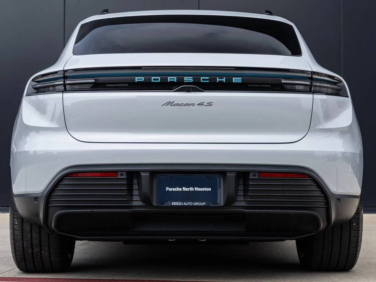 2025 Porsche Macan Electric Macan 4S Electric