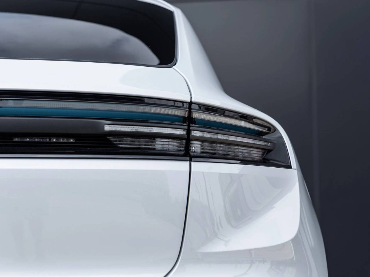 2025 Porsche Macan Electric Macan 4S Electric