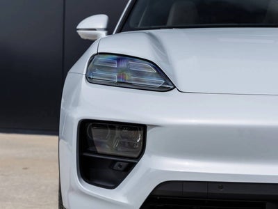 2025 Porsche Macan Electric Macan 4S Electric