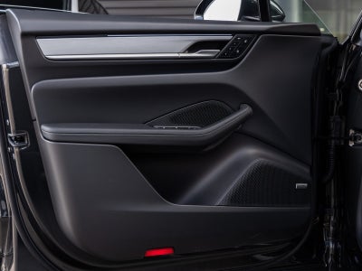 2025 Porsche Macan Electric Macan 4S Electric