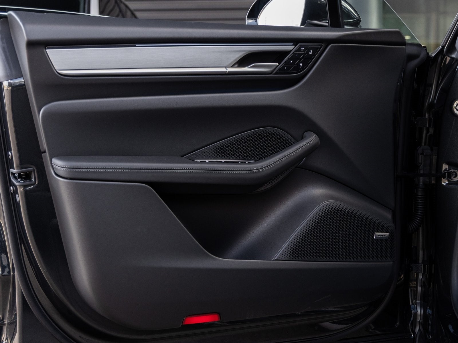 2025 Porsche Macan Electric Macan 4S Electric