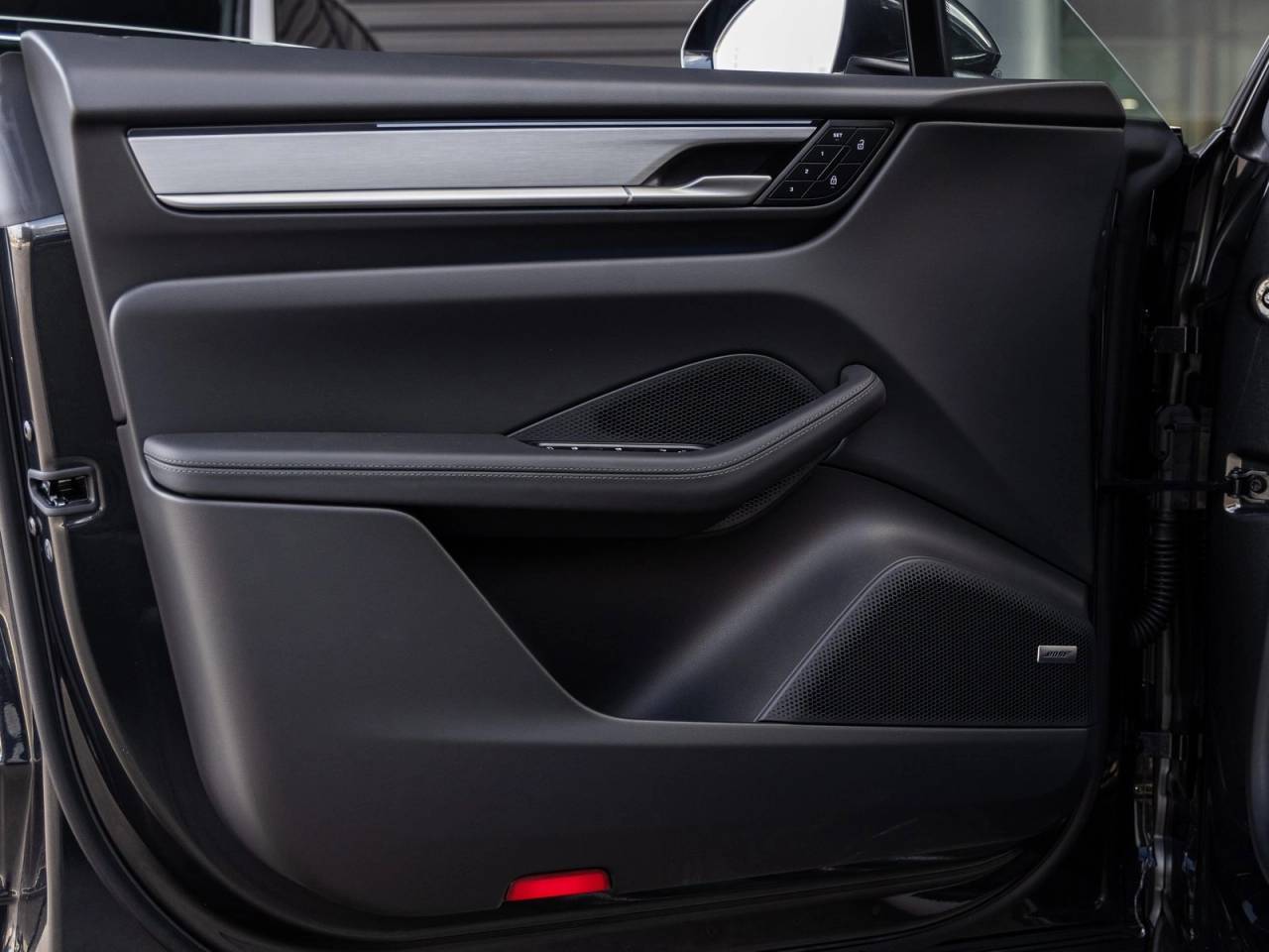 2025 Porsche Macan Electric Macan 4S Electric