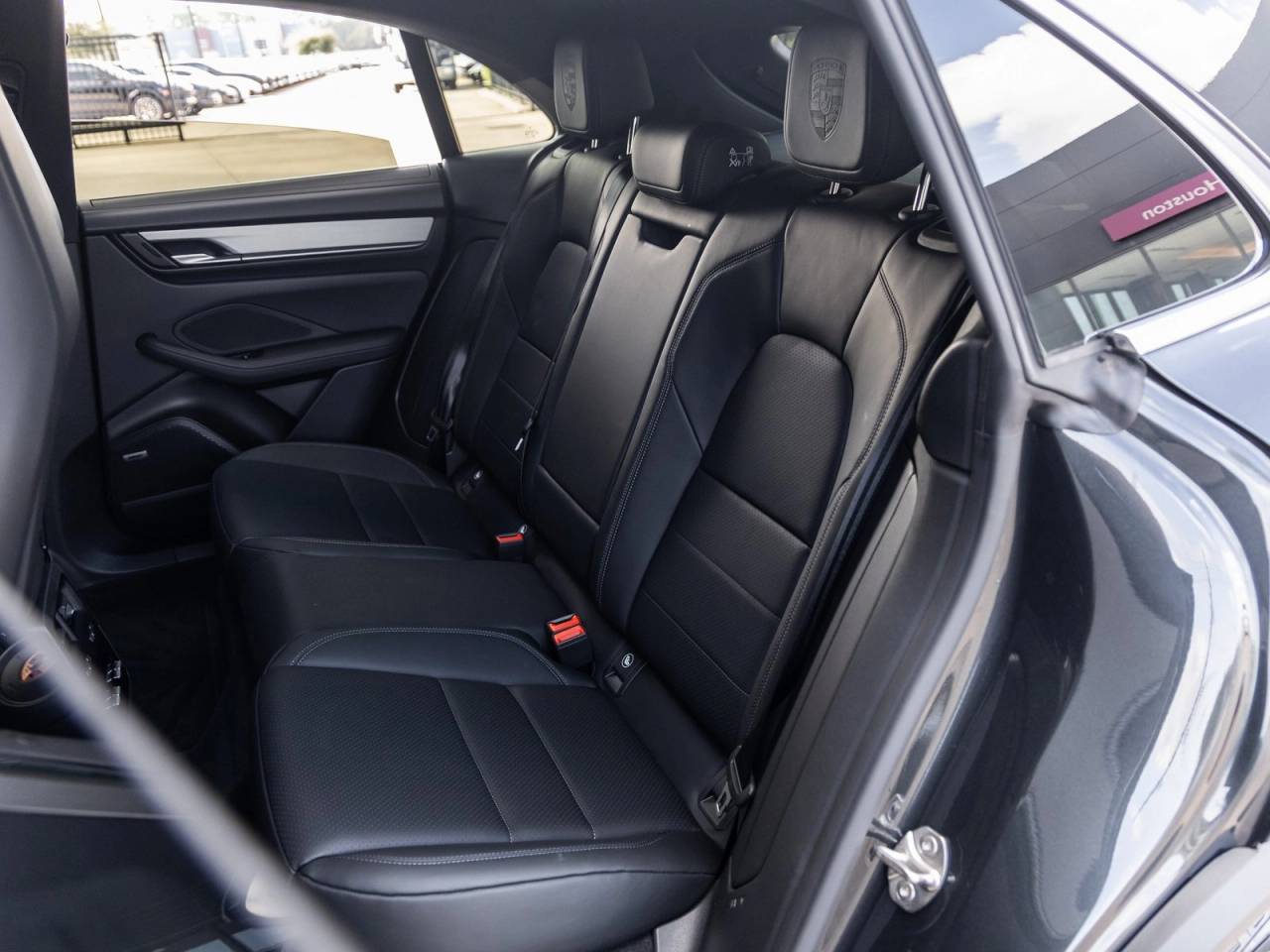 2025 Porsche Macan Electric Macan 4S Electric