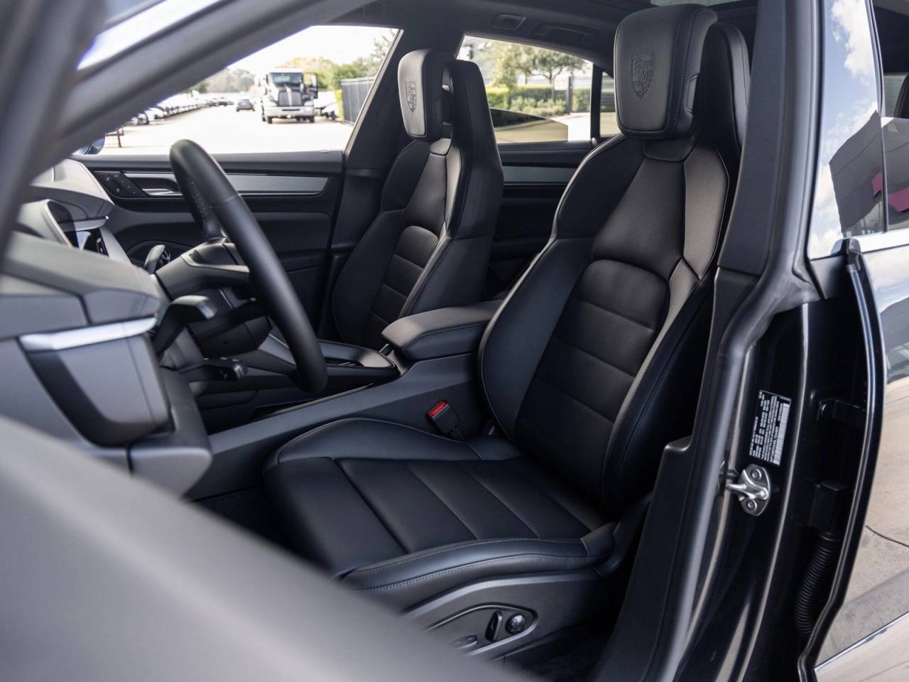 2025 Porsche Macan Electric Macan 4S Electric