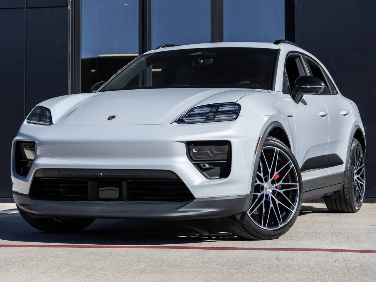 2025 Porsche Macan Electric Macan 4S Electric