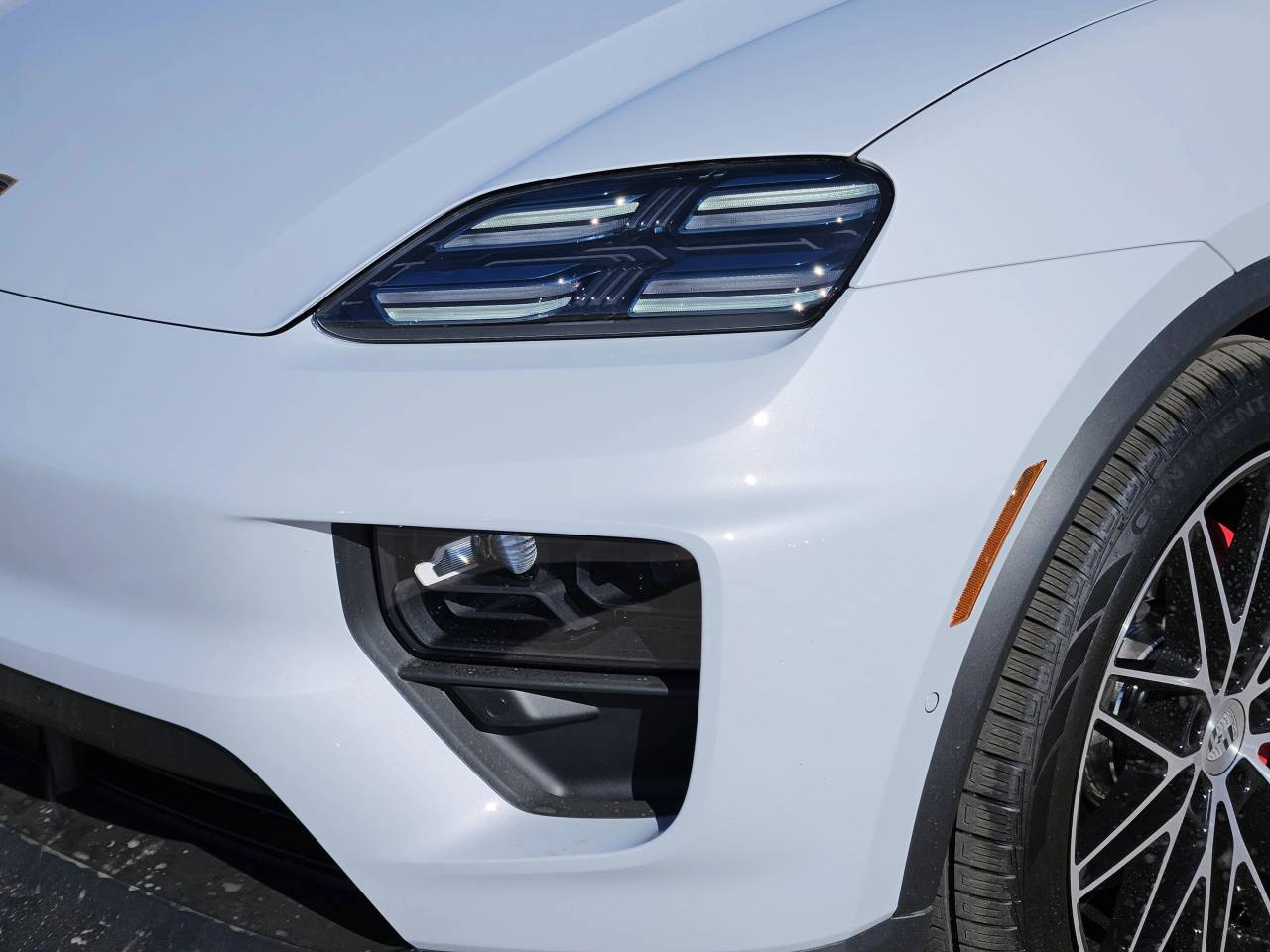2025 Porsche Macan Electric Macan 4S Electric
