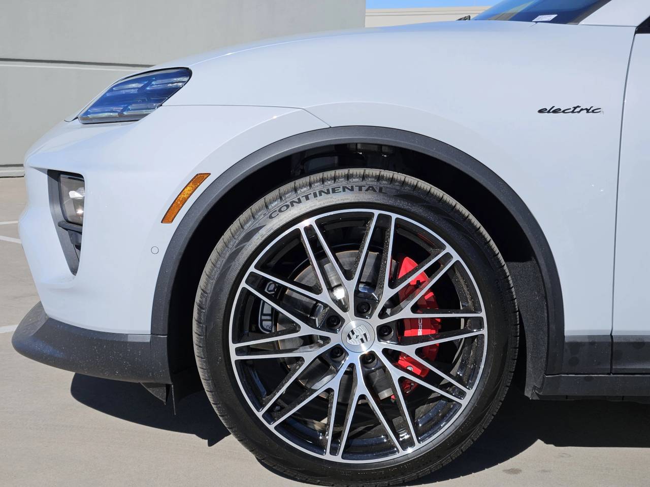 2025 Porsche Macan Electric Macan 4S Electric