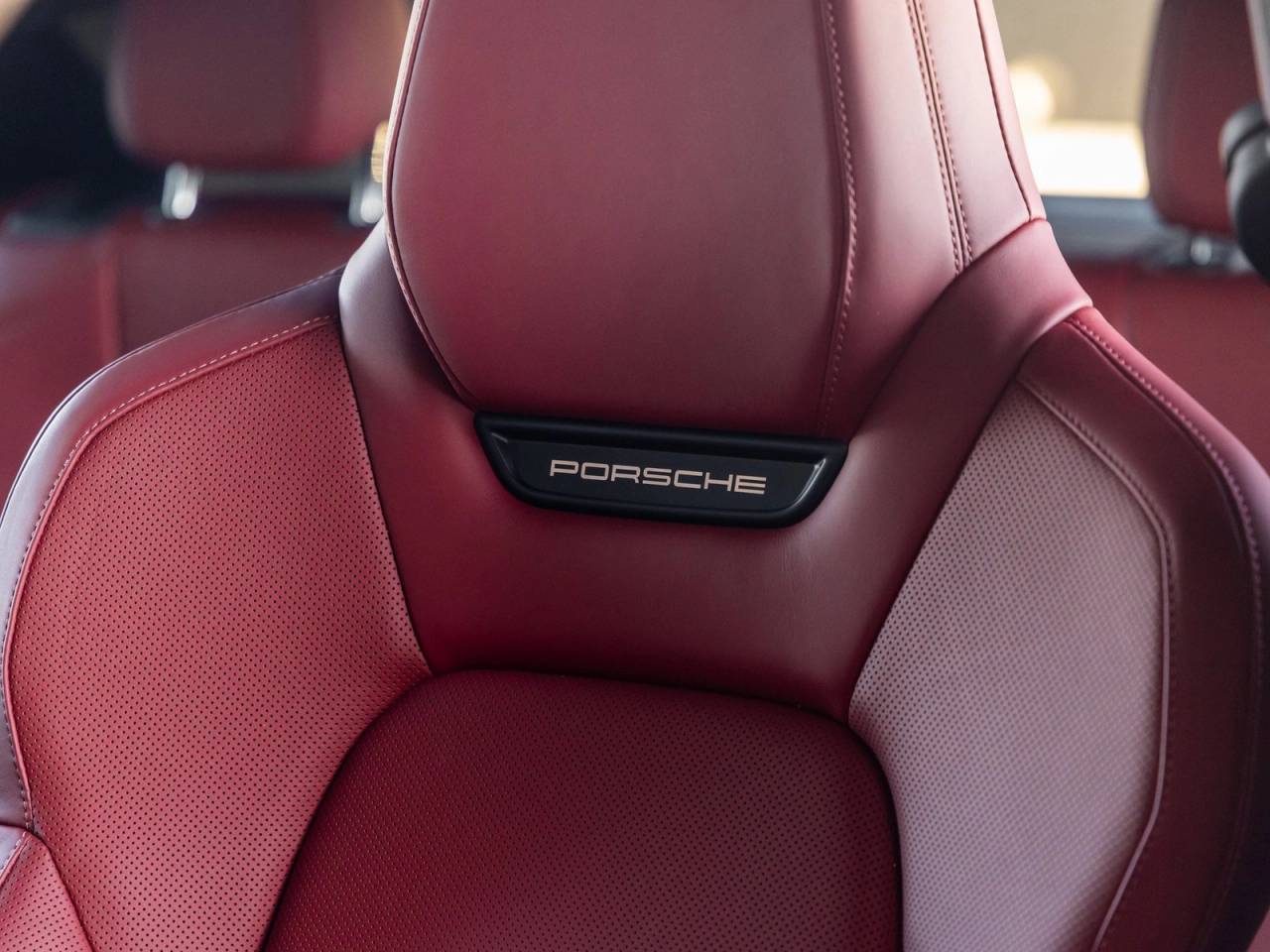 2025 Porsche Macan Electric Macan 4S Electric