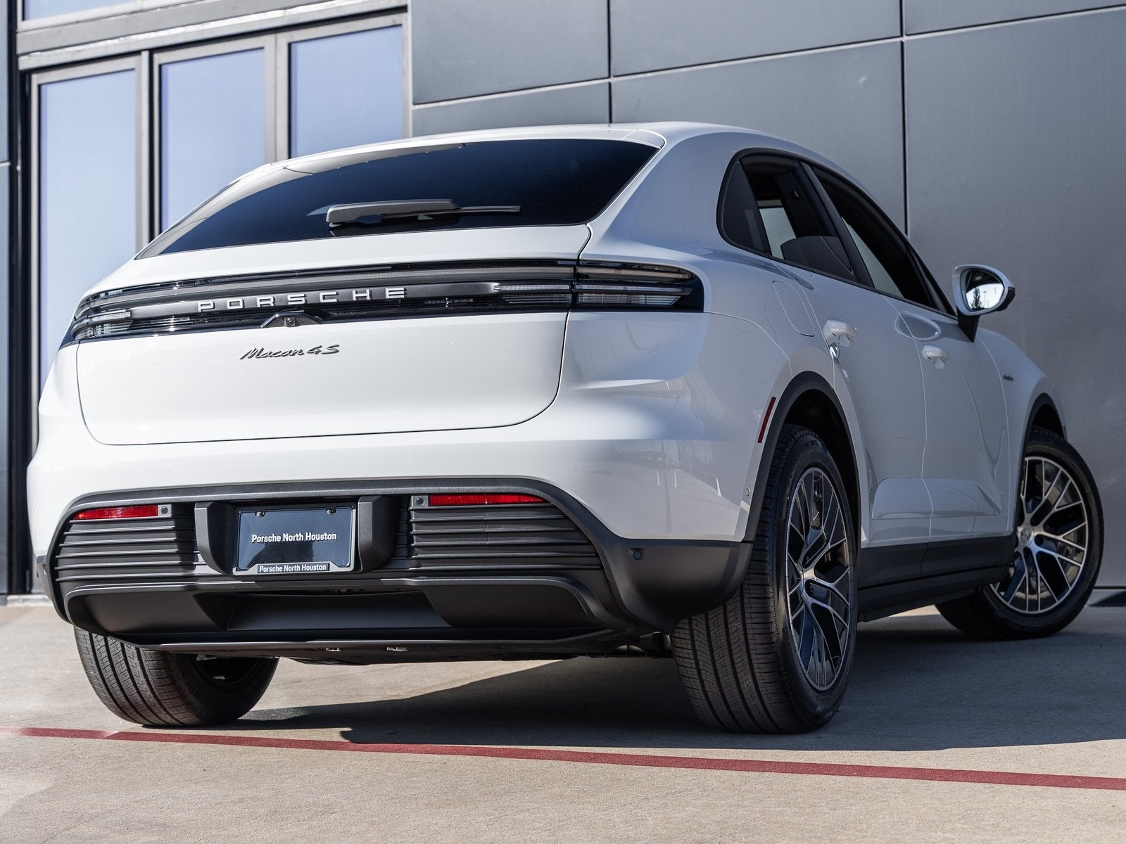 2025 Porsche Macan Electric Macan 4S Electric