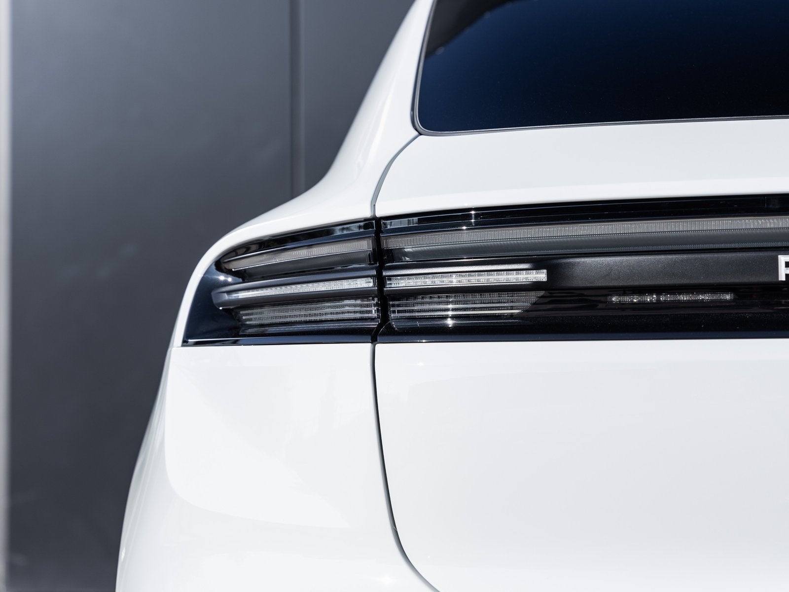 2025 Porsche Macan Electric Macan 4S Electric