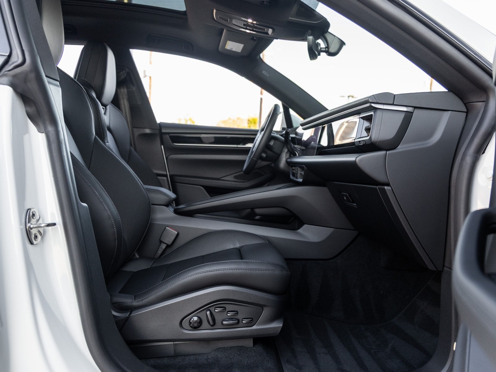 2025 Porsche Macan Electric Macan 4S Electric