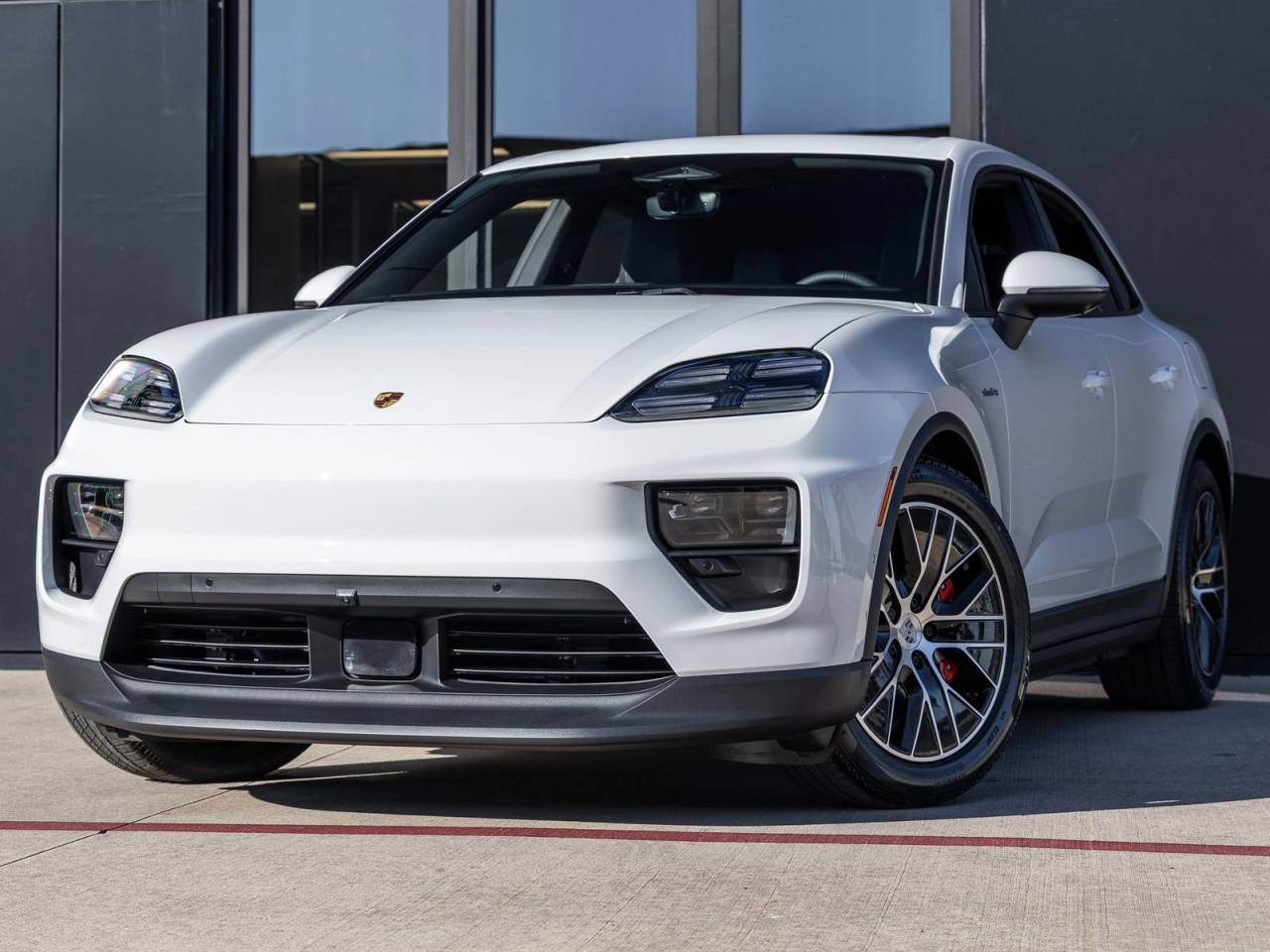 2025 Porsche Macan Electric Macan 4S Electric