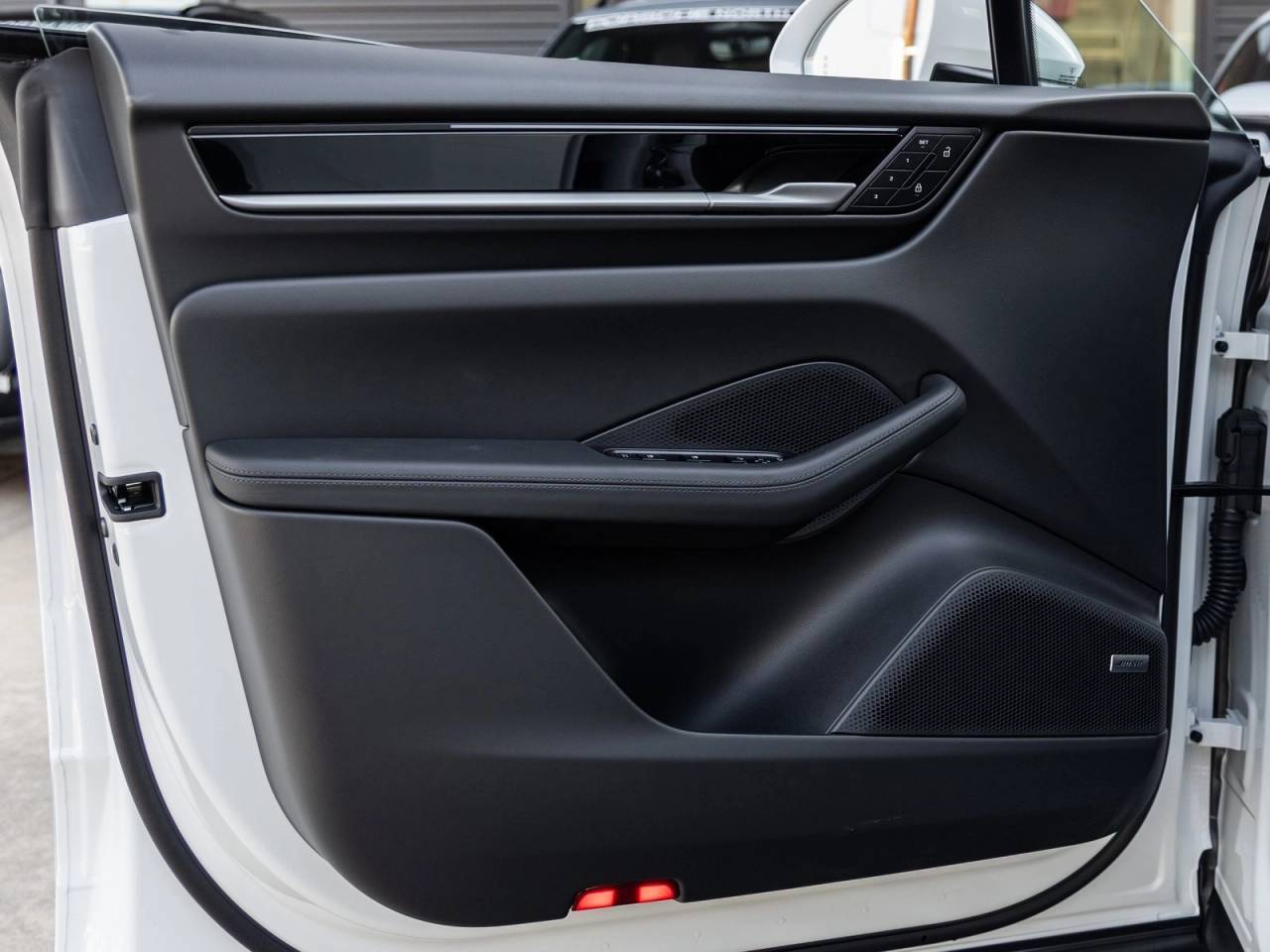 2025 Porsche Macan Electric Macan 4S Electric