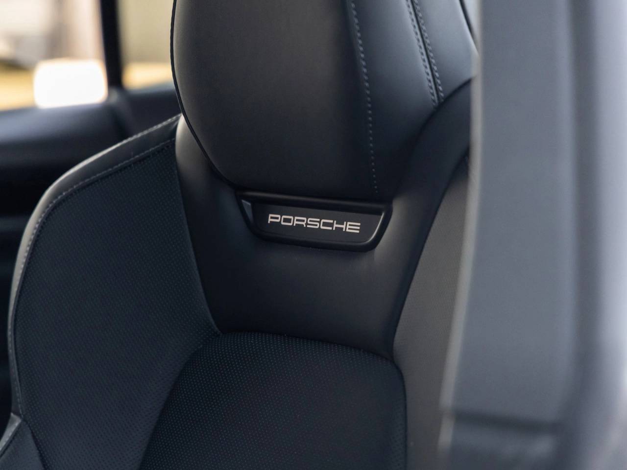 2025 Porsche Macan Electric Macan 4S Electric