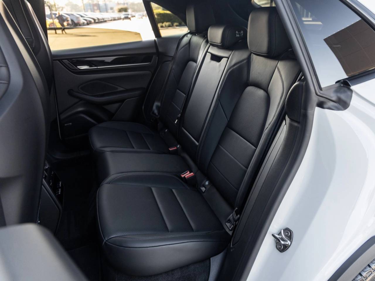 2025 Porsche Macan Electric Macan 4S Electric