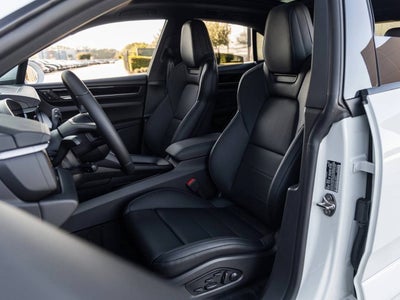 2025 Porsche Macan Electric Macan 4S Electric