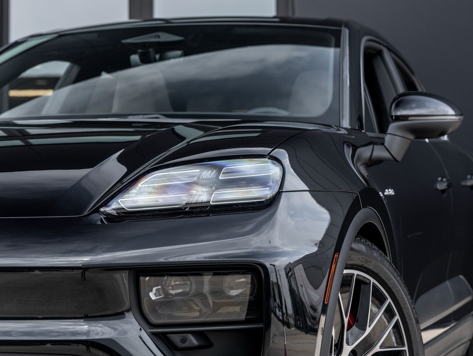 2025 Porsche Macan Electric Macan 4S Electric