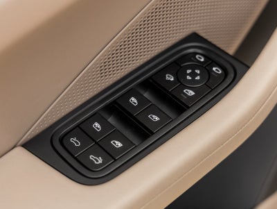 2025 Porsche Macan Electric Macan 4S Electric