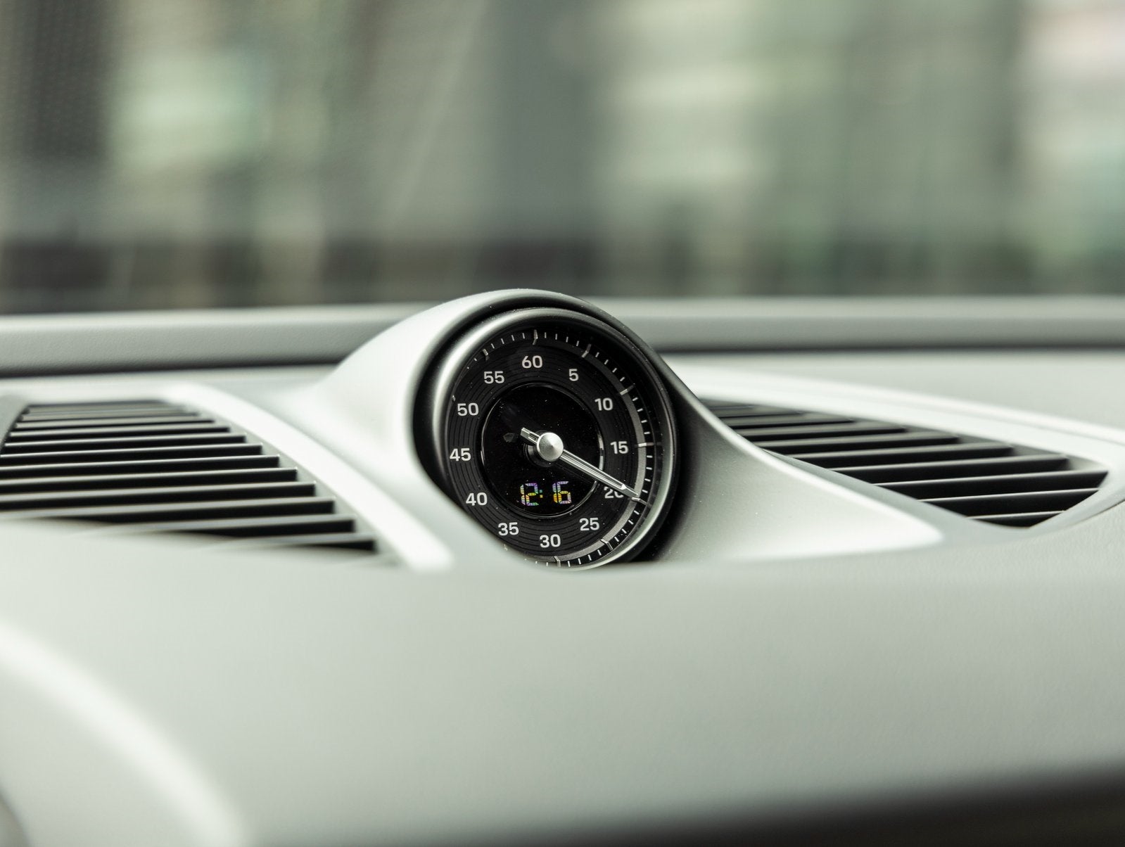 2025 Porsche Macan Electric Macan 4S Electric