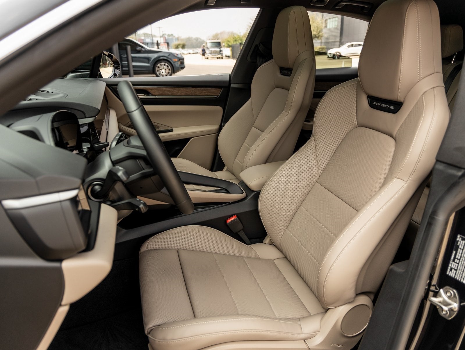 2025 Porsche Macan Electric Macan 4S Electric