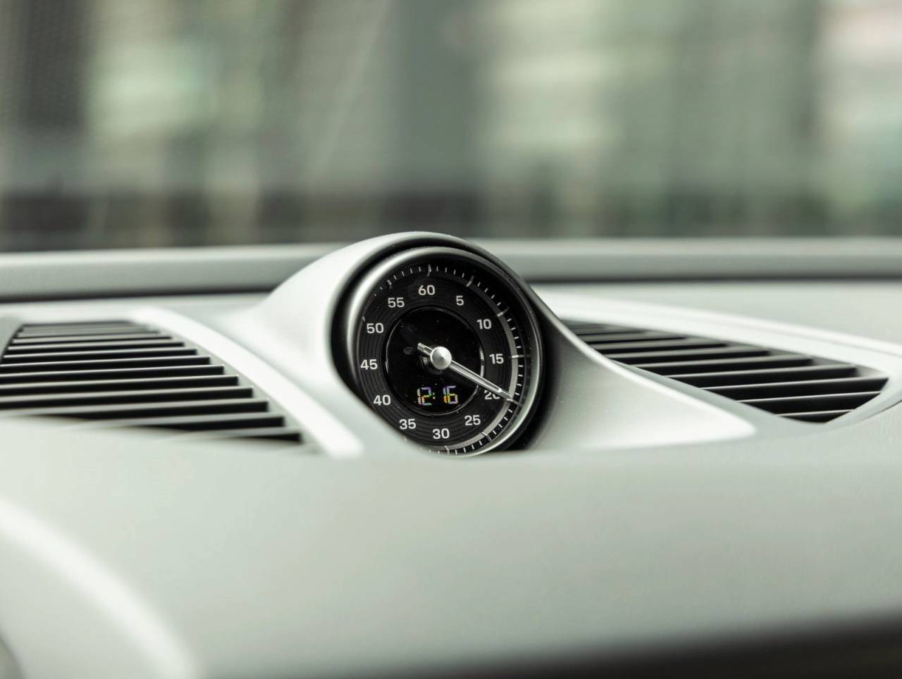 2025 Porsche Macan Electric Macan 4S Electric