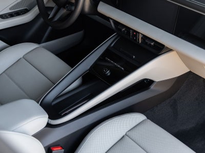 2025 Porsche Macan 4S Electric