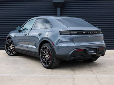 2025 Porsche Macan 4S Electric