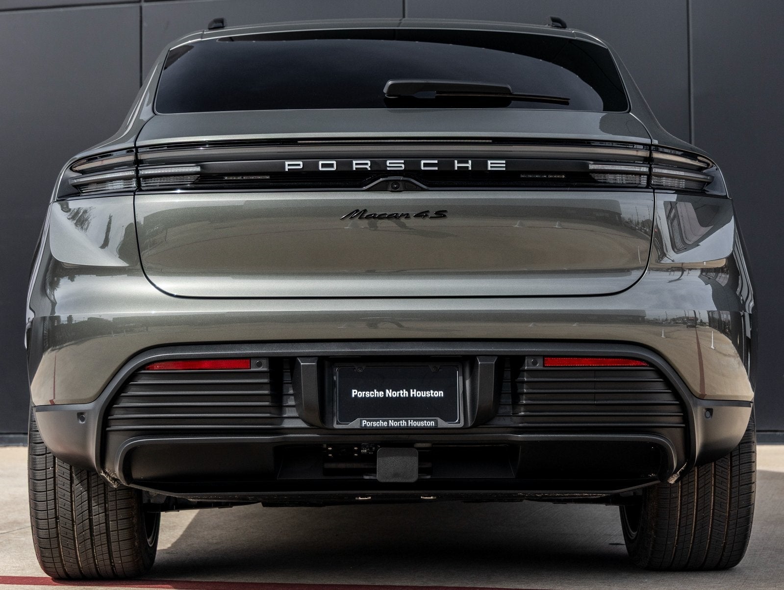 2026 Porsche Macan Electric Macan 4S Electric
