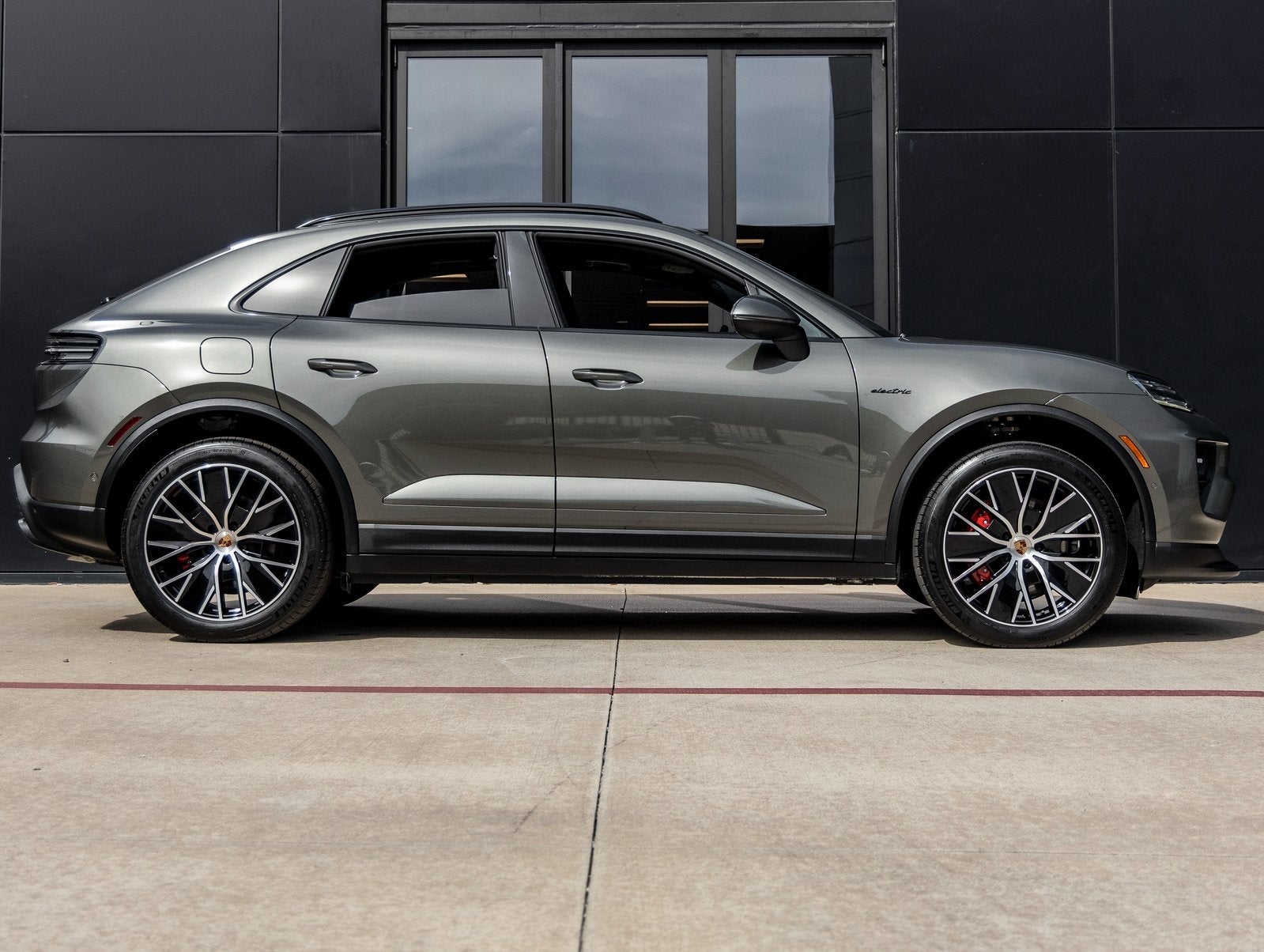 2026 Porsche Macan Electric Macan 4S Electric