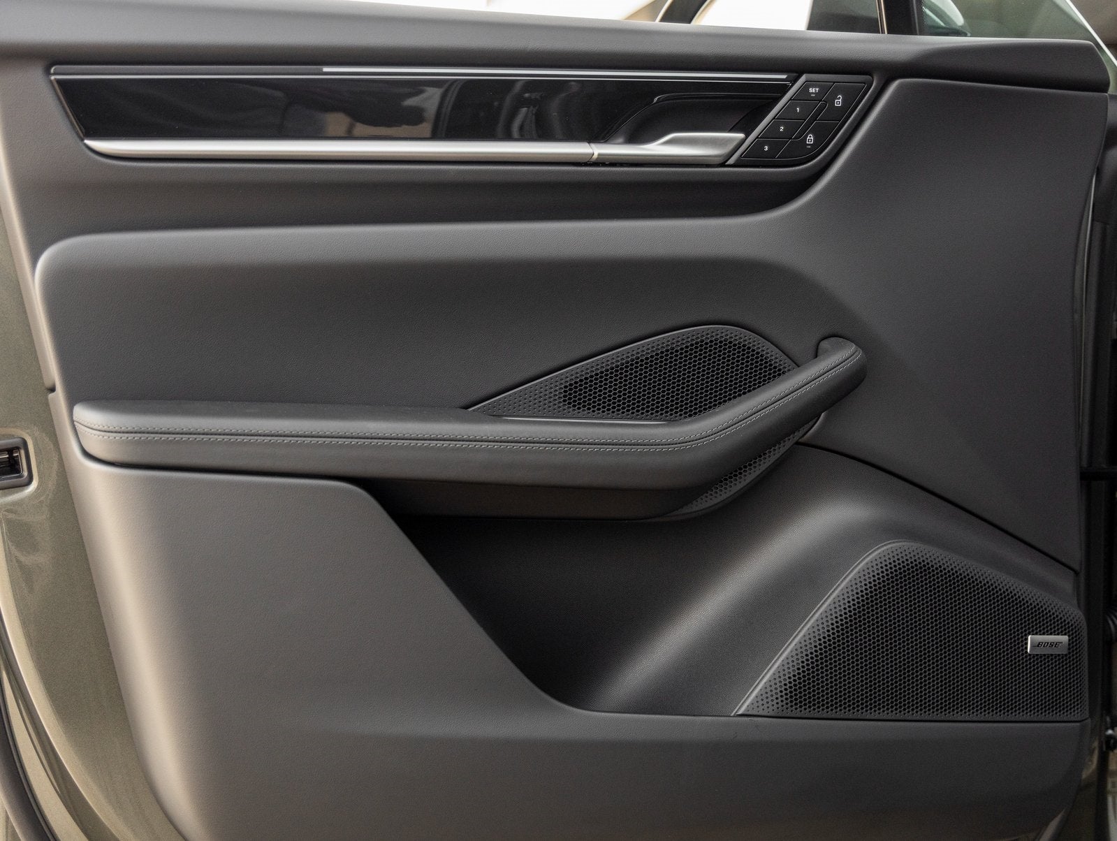 2026 Porsche Macan Electric Macan 4S Electric