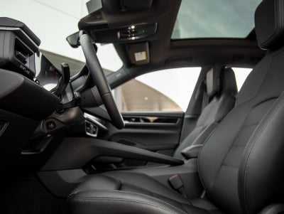 2026 Porsche Macan Electric Macan 4S Electric