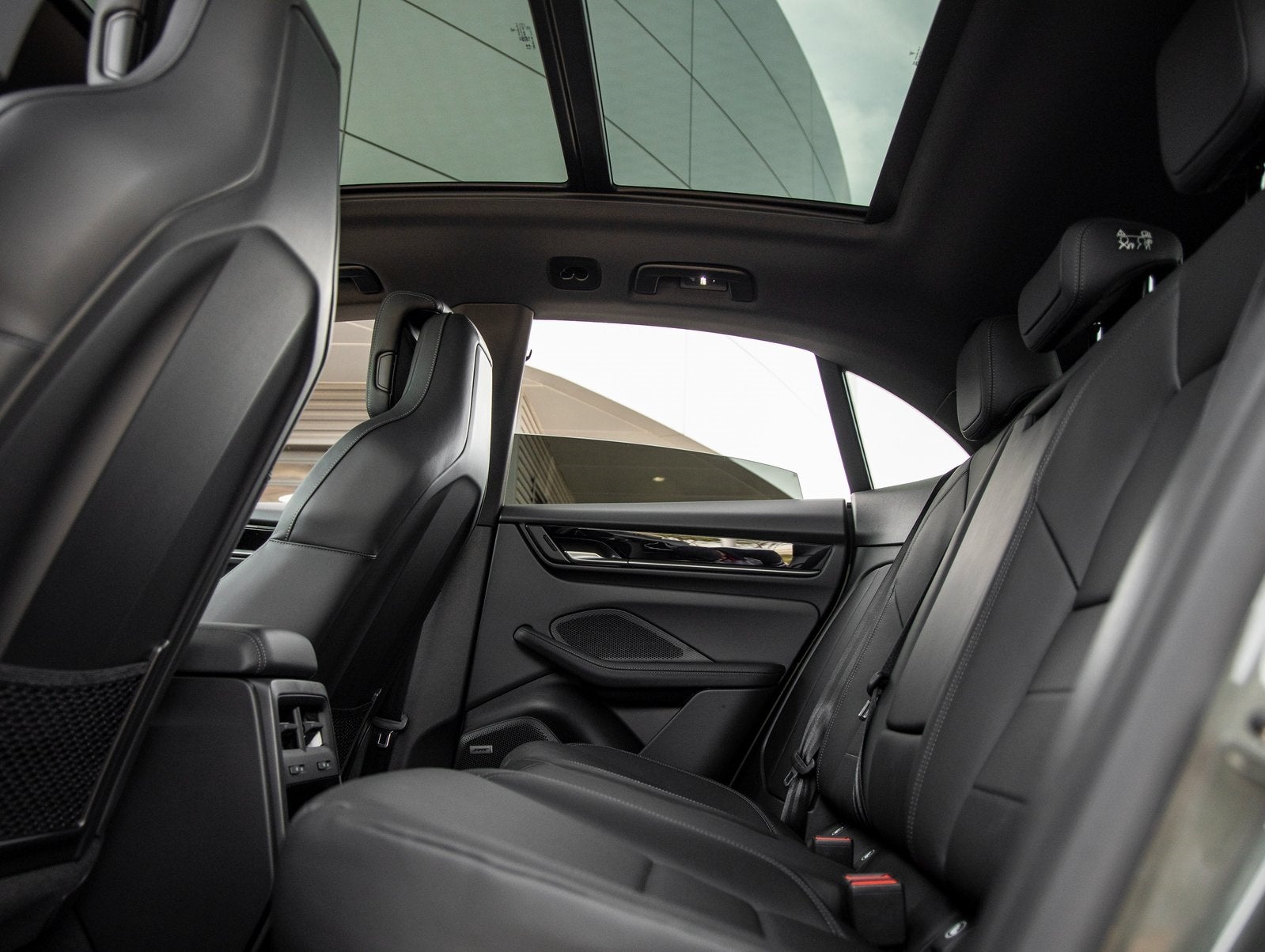 2026 Porsche Macan Electric Macan 4S Electric