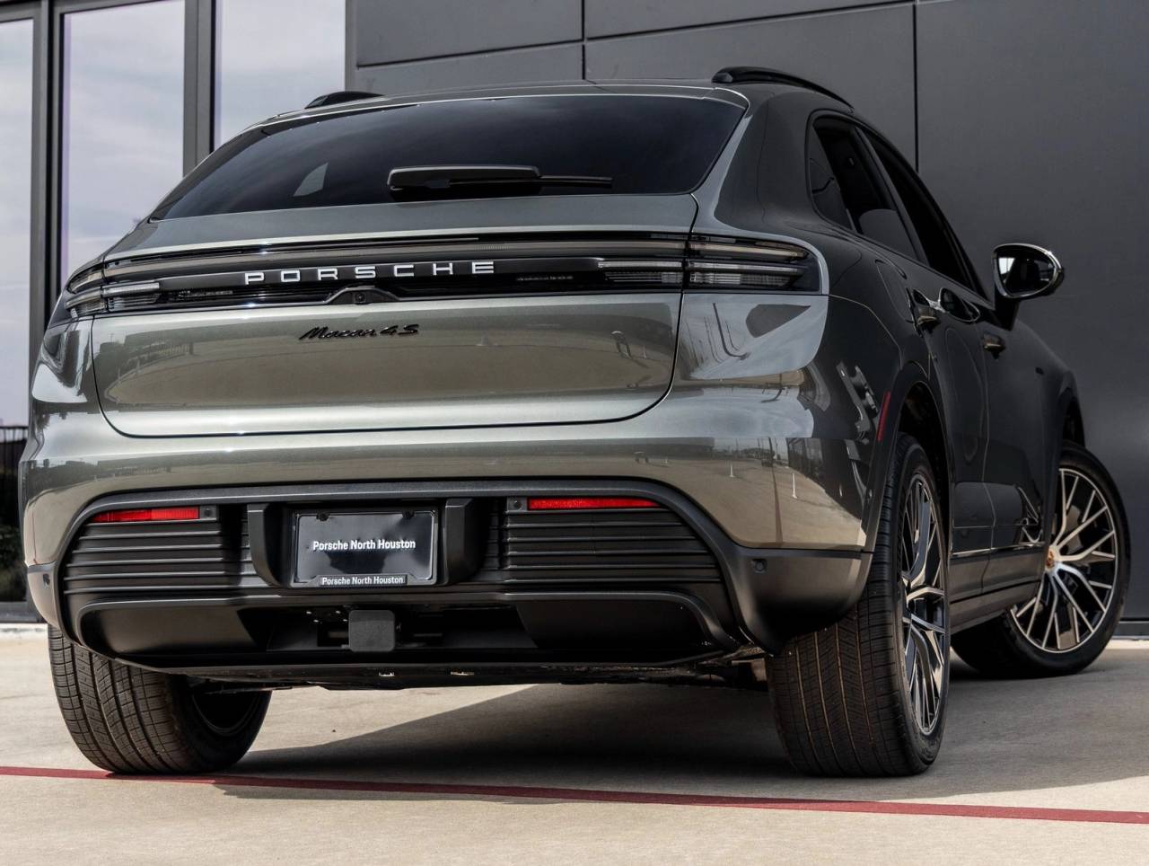 2026 Porsche Macan Electric Macan 4S Electric