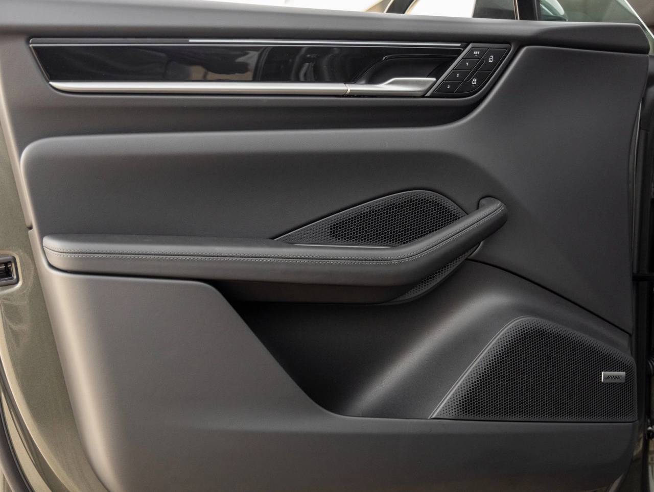 2026 Porsche Macan Electric Macan 4S Electric