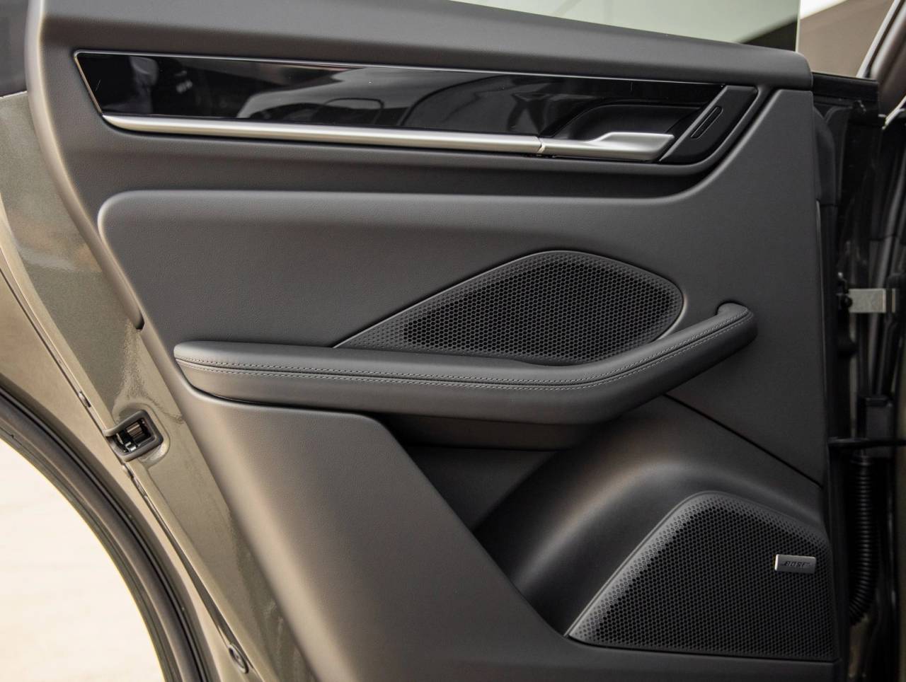 2026 Porsche Macan Electric Macan 4S Electric