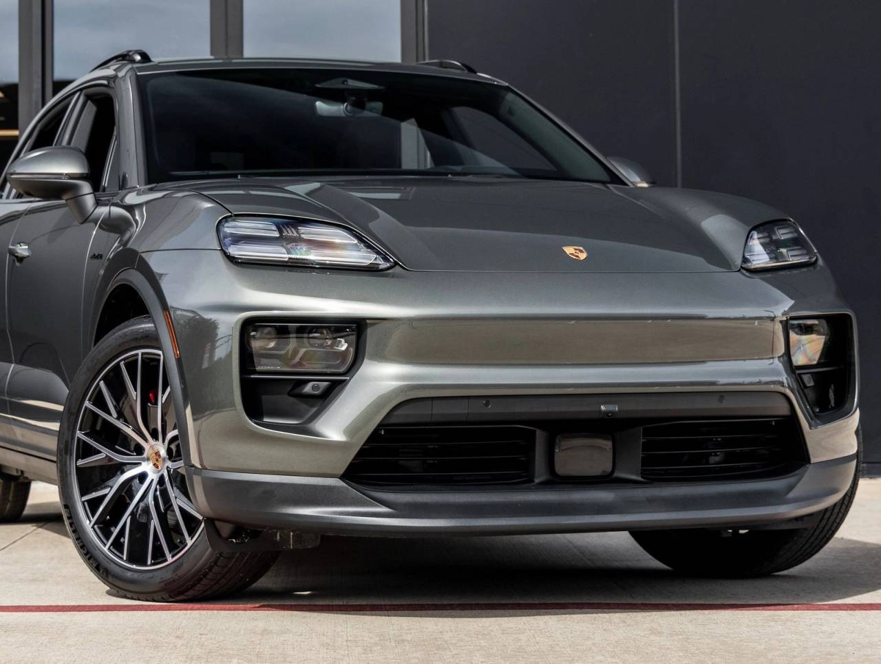 2026 Porsche Macan Electric Macan 4S Electric
