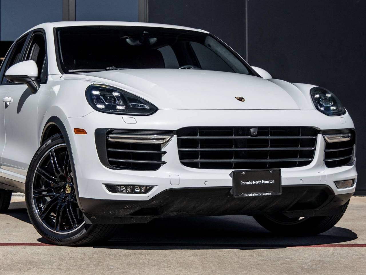 2018 Porsche Cayenne Cayenne Turbo