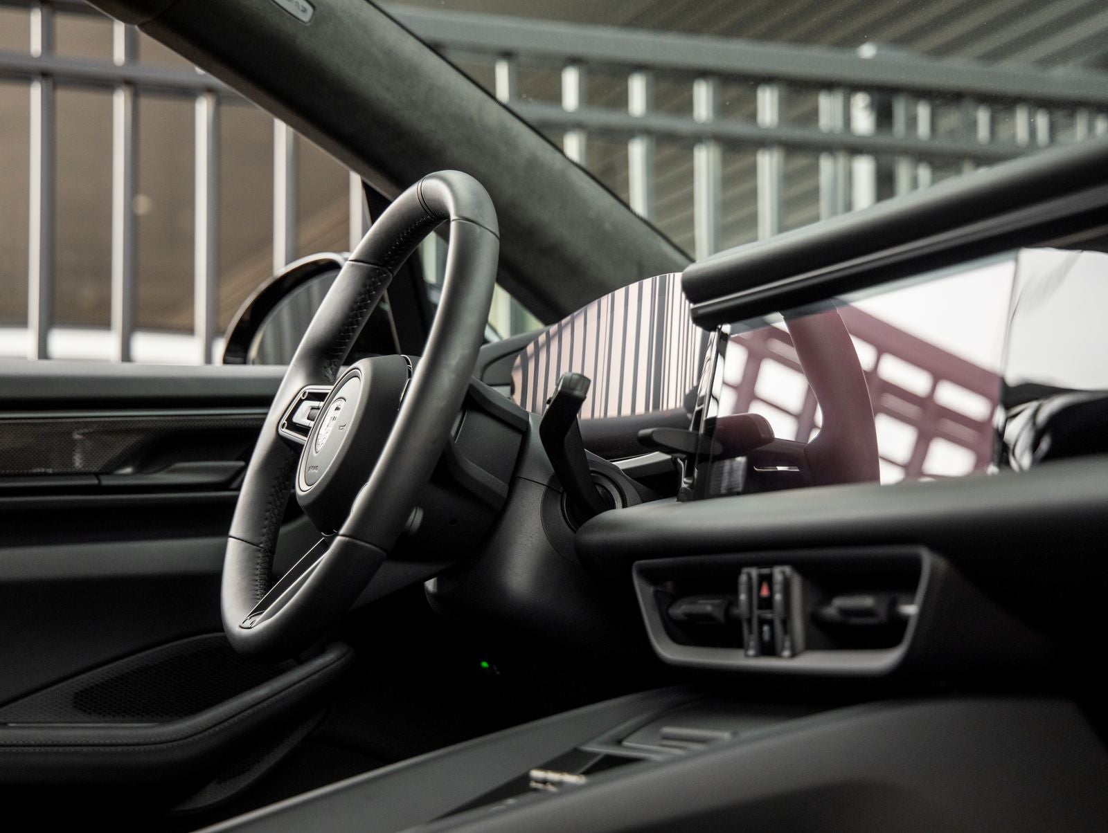 2025 Porsche Macan Turbo Electric