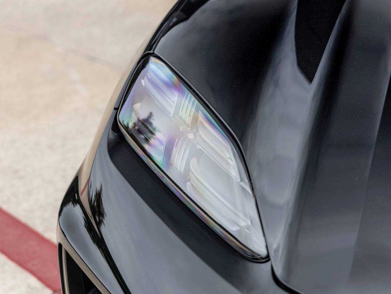 2025 Porsche Macan Turbo Electric