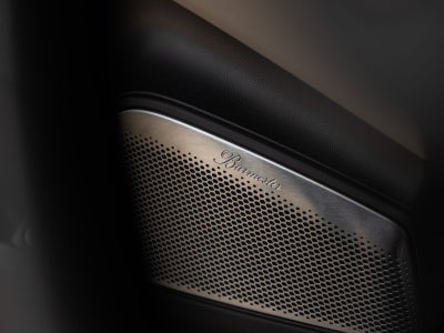 2024 Porsche Macan Turbo Electric