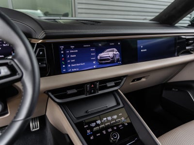 2024 Porsche Macan Turbo Electric