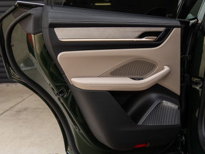 2024 Porsche Macan Turbo Electric