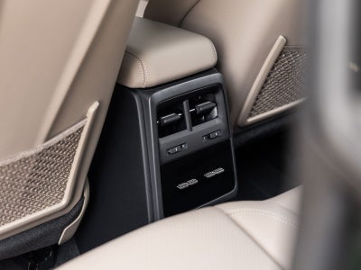 2024 Porsche Macan Turbo Electric