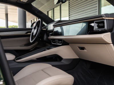 2024 Porsche Macan Turbo Electric