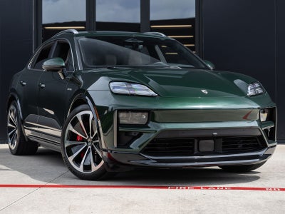2024 Porsche Macan Turbo Electric