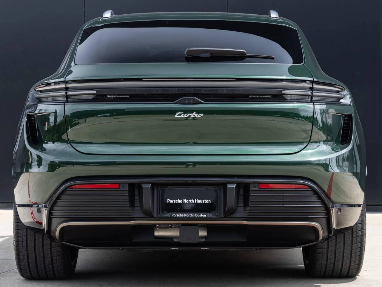 2024 Porsche Macan Turbo Electric