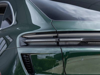 2024 Porsche Macan Turbo Electric